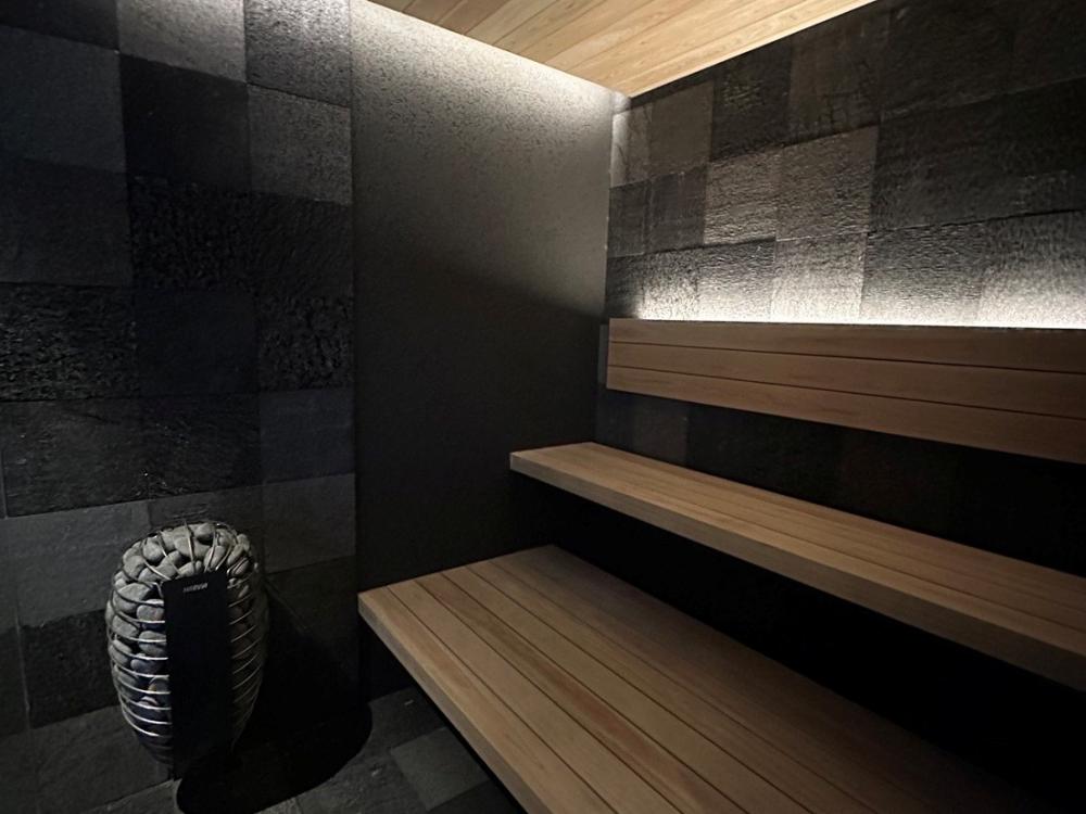 サ活は茨城！つくば市の「紡〜TSUMUGI〜」ではHARVIA 製最新型ヒーター設置のプライベートサウナが体験できます。を見る