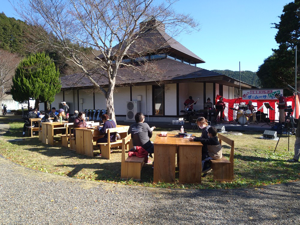 新そば収穫祭バンド演奏