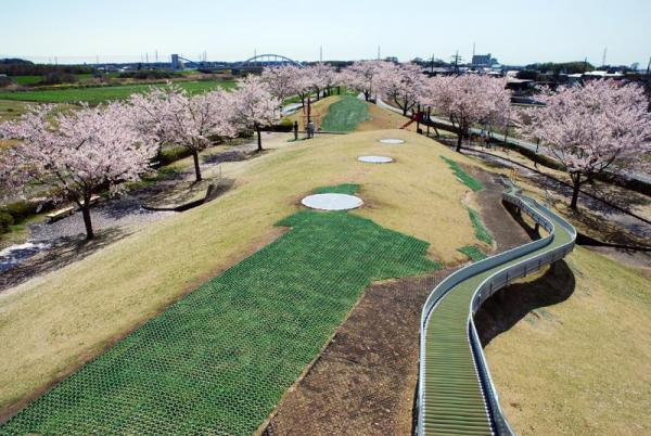 小貝川ふれあい公園_遊具施設