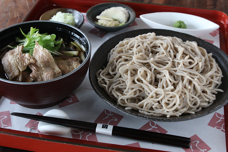 蔵＋蕎麦 な嘉屋_「常陸の輝き」ねぎ山椒添え