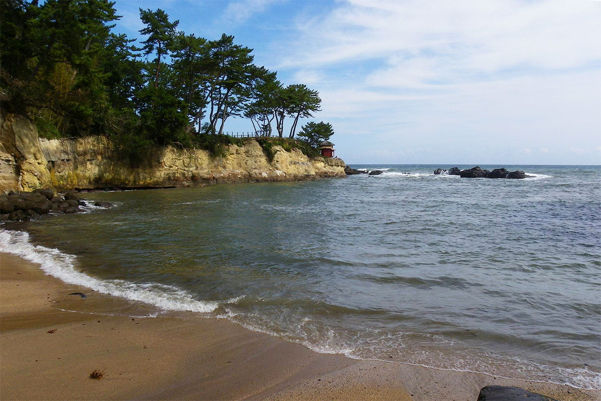 海沿いの温泉