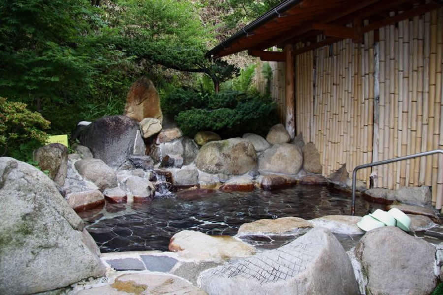 5_月居温泉 滝見の湯