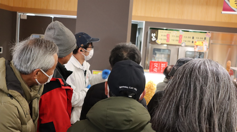 道の駅常総視察とフォトコン入賞者によるイルミネーション撮影講座（令和5年度）01