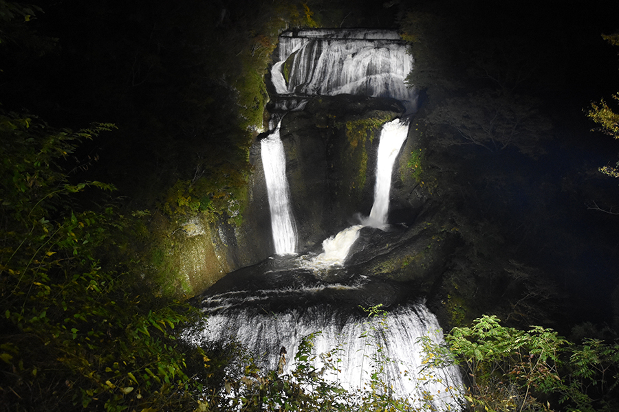 大子来人~ダイゴライト~_滝のライトアップ1
