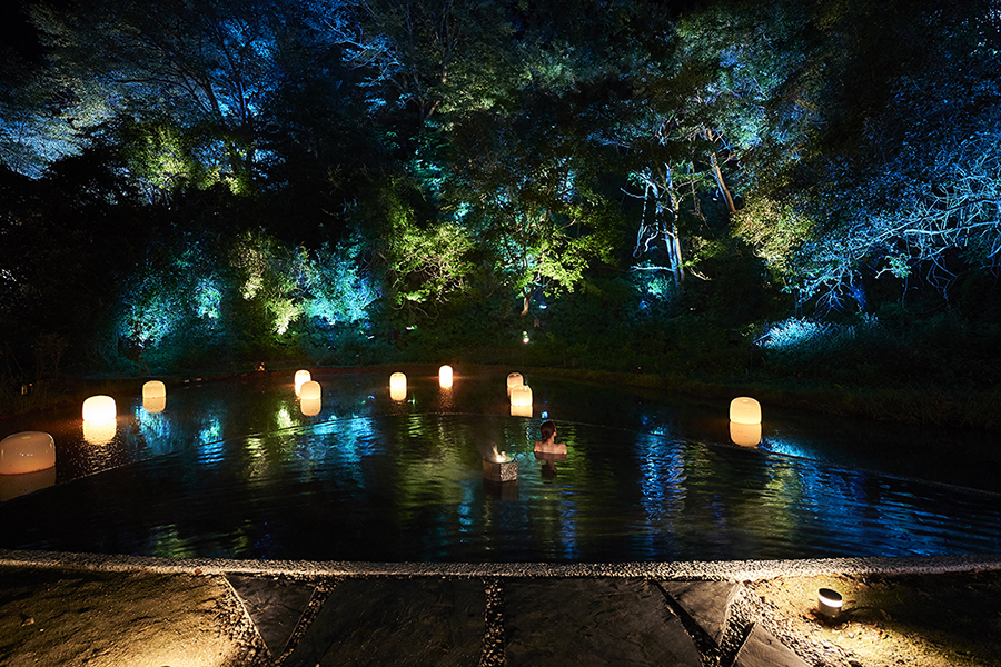 幽谷隠田跡温泉_露天風呂（900&times;600）