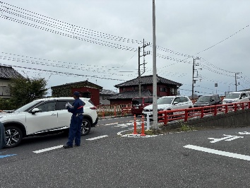 2025年秋に実施した迂回路誘導の様子