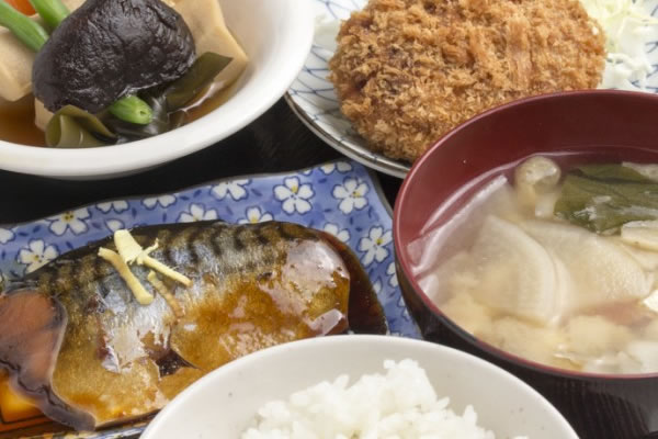 お食事処「おふくろ亭」_道の駅 いたこ