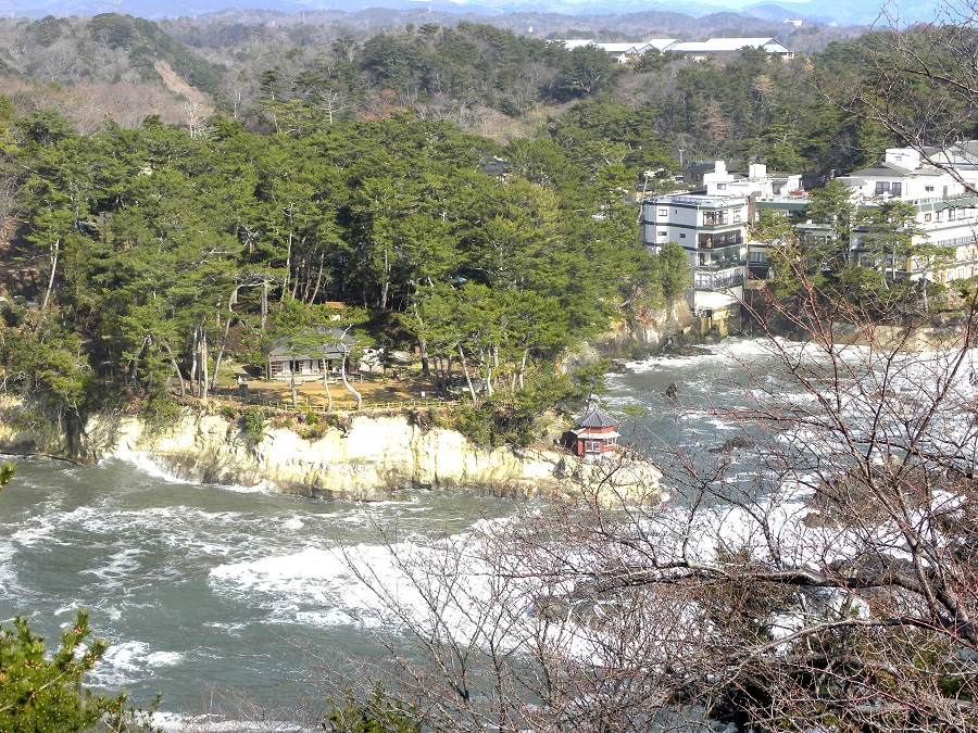 天心邸と六角堂