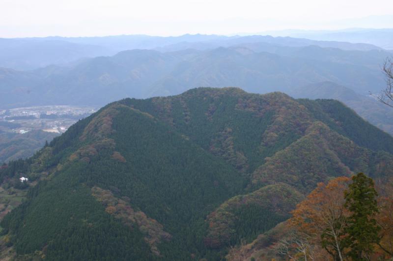 男体山