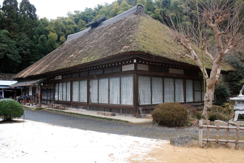 丸坂いちご園(かやぶき民家)