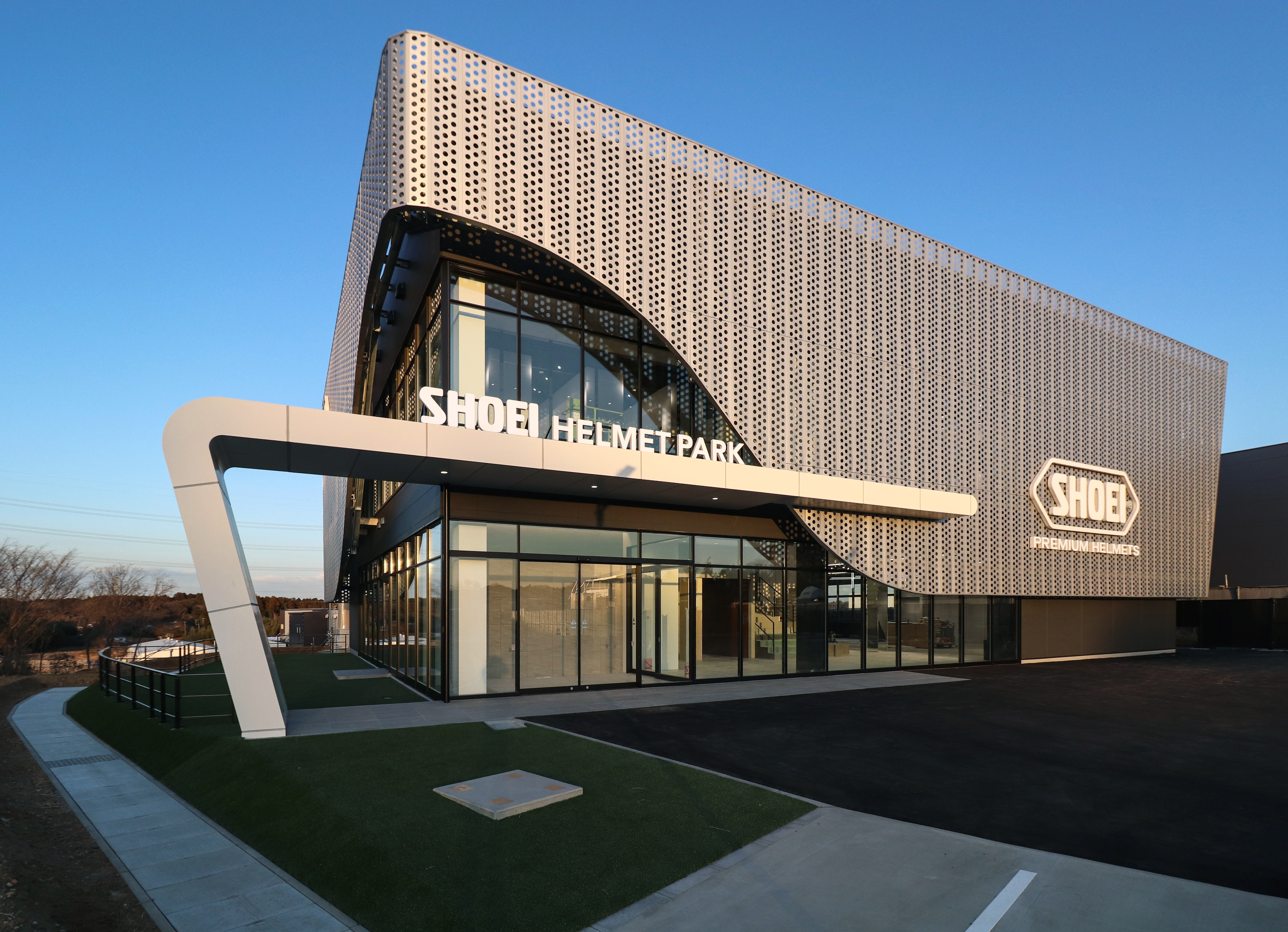 SHOEI HELMET PARK