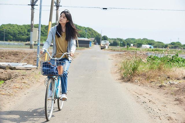 映画「月と雷」05