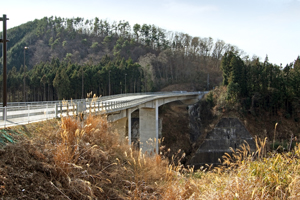 御前山ダムと周辺