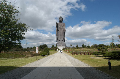牛久大仏