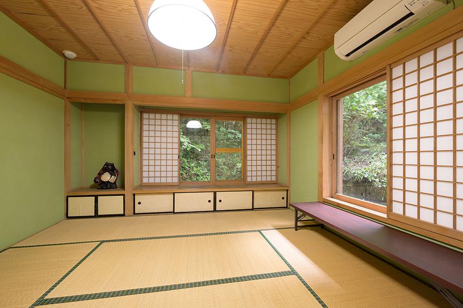 宿泊棟(8畳)