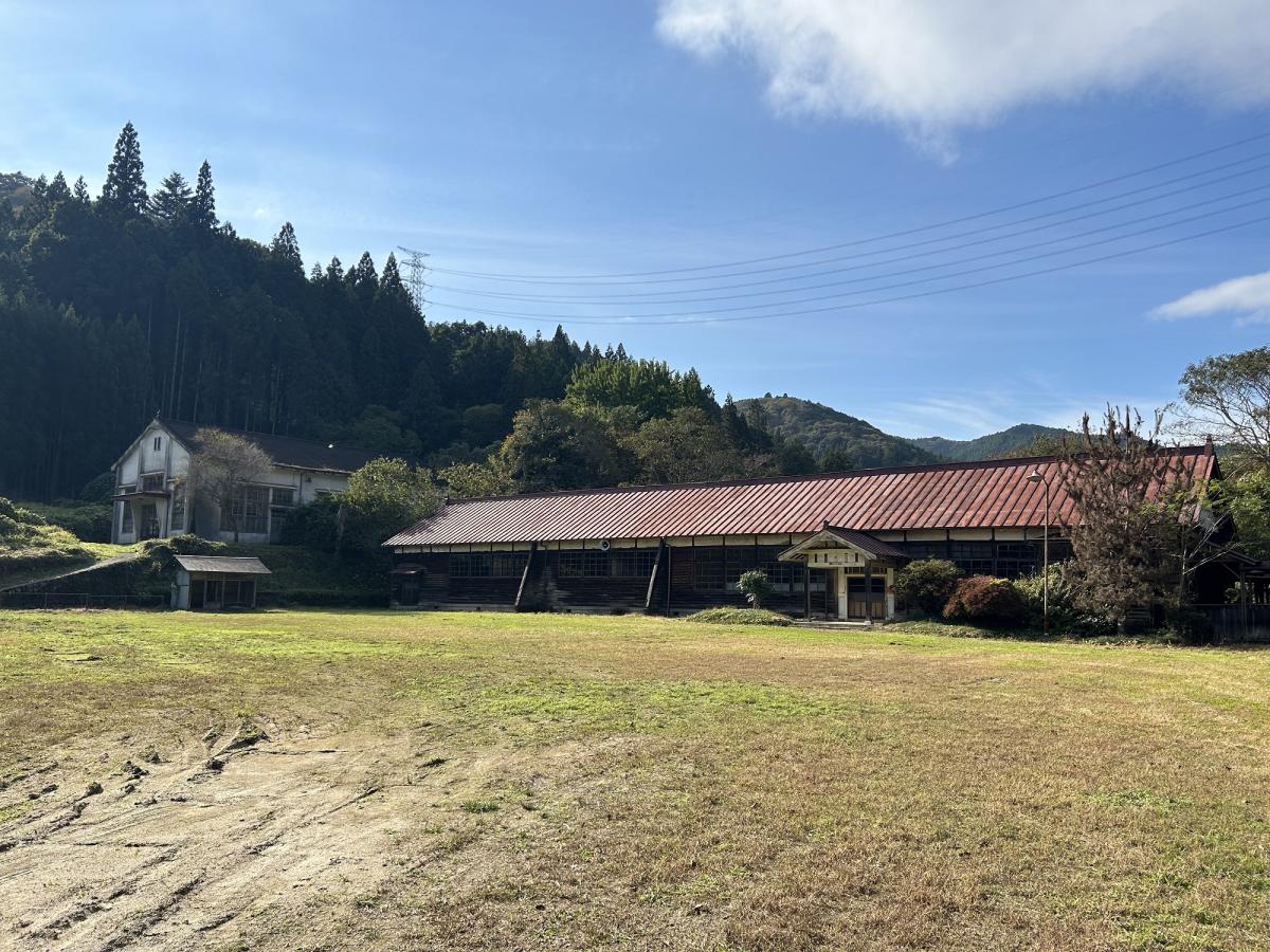 旧上野宮小学校