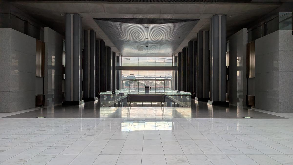 県議会２階ホール