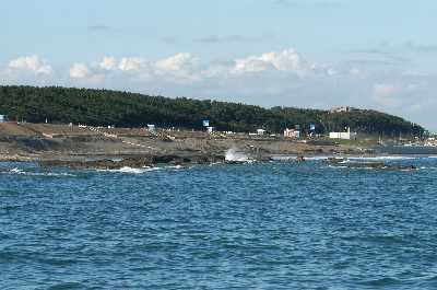 大洗海岸(船から）