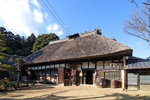 茅葺屋根・大場邸