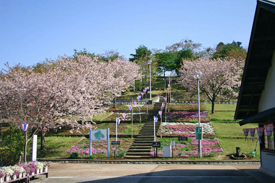 静峰ふるさと公園