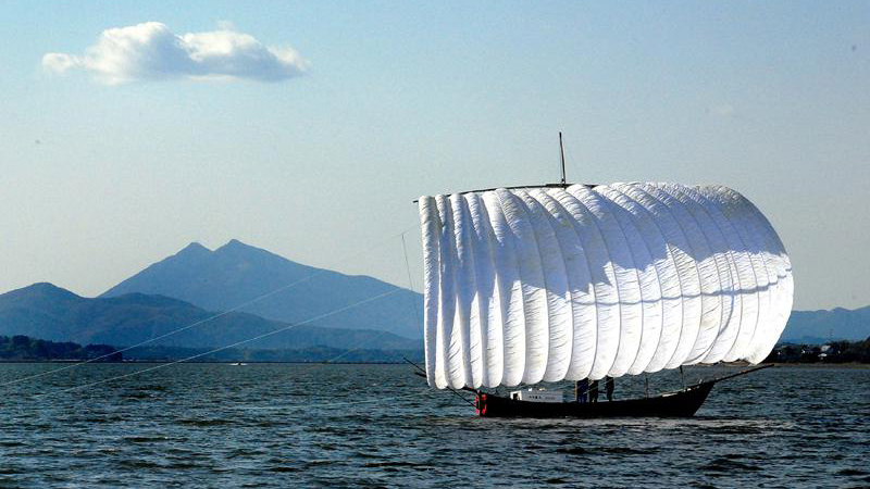 霞ヶ浦観光帆引き船